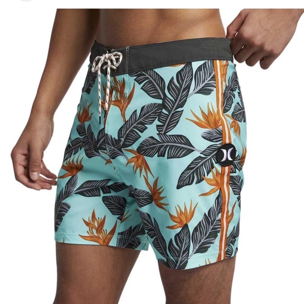 Hurley Tropical Swim Shorts size 31